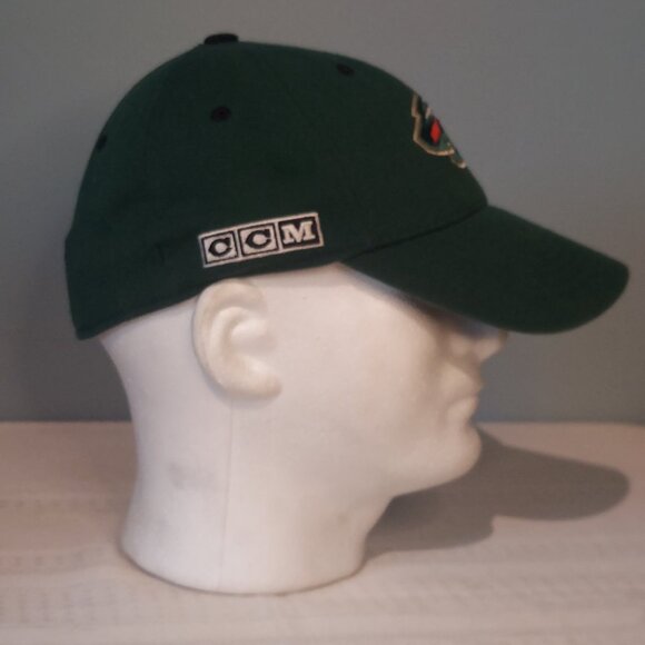 Green Minnesota Wild Hat - Picture 2 of 5